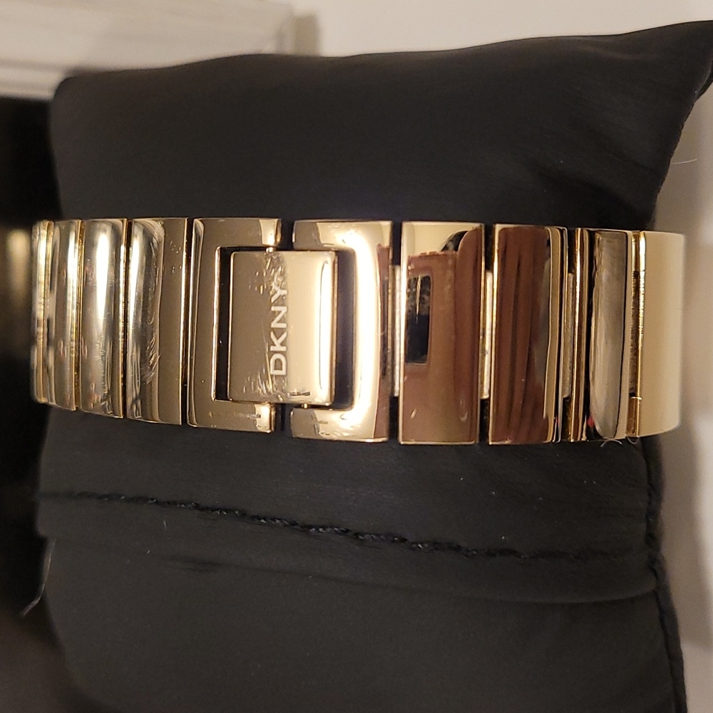 Dkny Watch - image 2